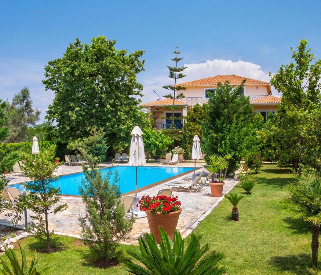 Lefkas Blue Residence Lefkada City Exterior photo